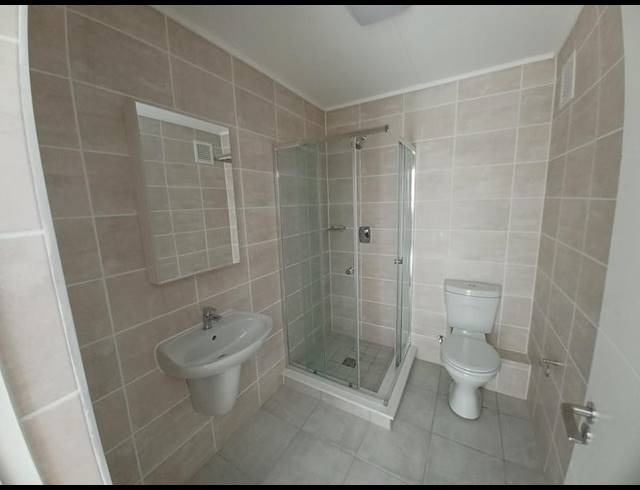 2 BEDROOM PROPERTY TO RENT IN GREENBAY ECO ESTATE